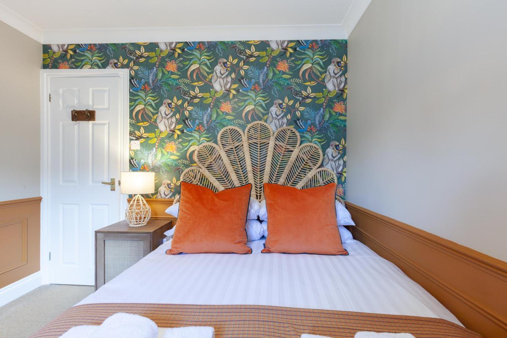 A Gem Nestled In The Heart Of Oxford With Parking! 아파트 외부 사진