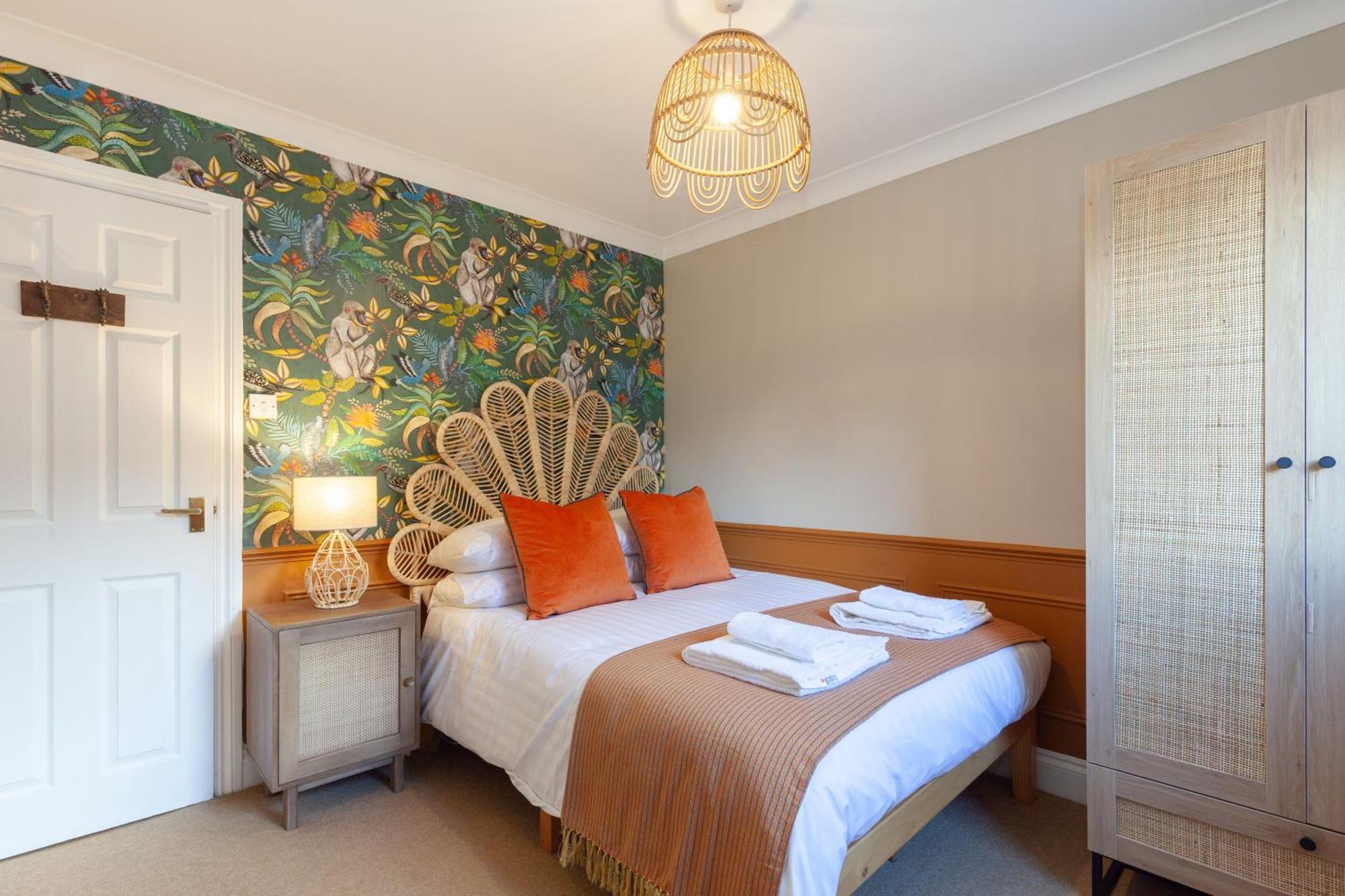 A Gem Nestled In The Heart Of Oxford With Parking! 아파트 외부 사진